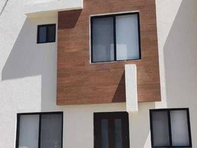 Casa en Avenida Paseo De Las Pitahayas, El Marqués, Querétaro, 76269, México