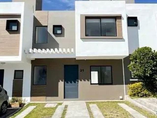Casa en Avenida Paseo De Zakia Poniente, Zakía, El Marqués, Querétaro, 76269, México