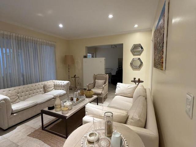 Casa en Abril Club De Campo