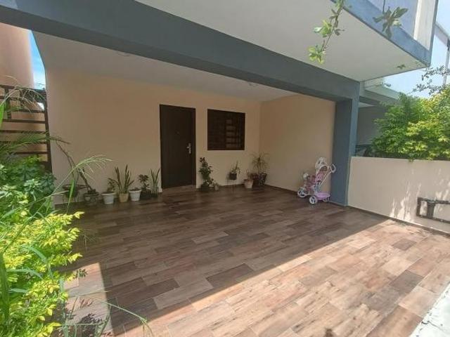 Casa en Acanto Residencial