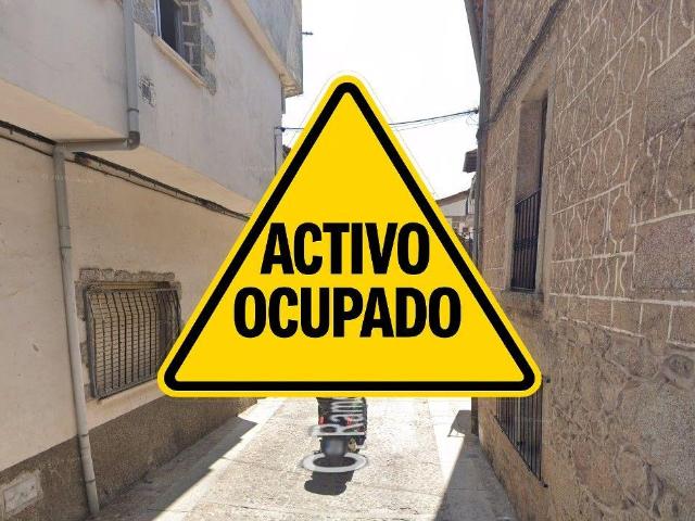 CASA EN ACEBO