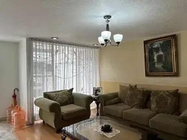 Casa En Acueducto De Guadalupe, Gustavo A. Madero Con 5 Recámaras, 310 M², Id: 175277