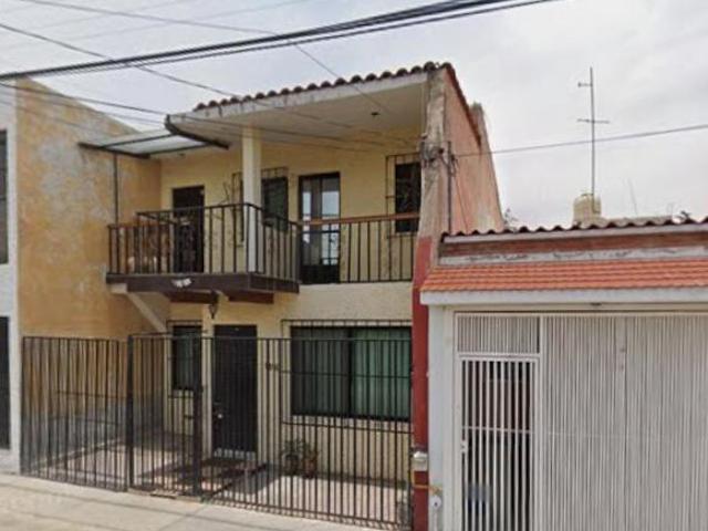 CASA EN ADJUDICADO EN CERRITO COLORADO QUERÉTARO SE MUESTRAN PAPELES