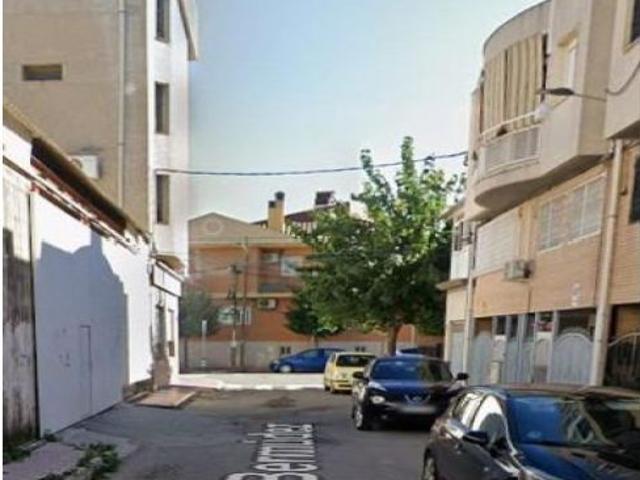 CASA EN ALCANTARILLA