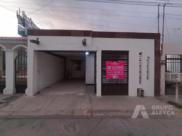 CASA EN ALAMEDAS