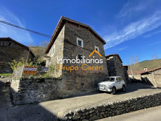 CASA EN ALDEA DE POSADAS