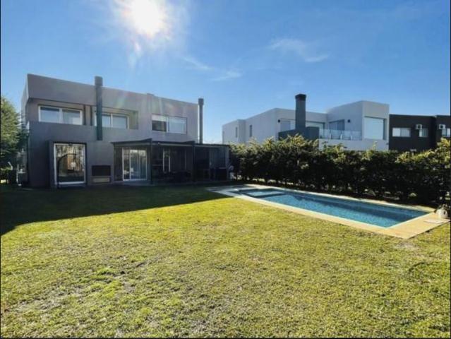 Casa en Alisos ? 240m? en Nordelta Gc.Nordelta