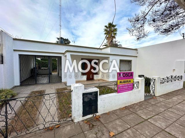 Casa en alquiler Moreno centro