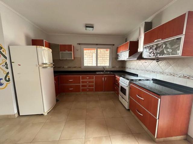 Casa en alquiler Open Door 4 ambientes corrientes 1065
