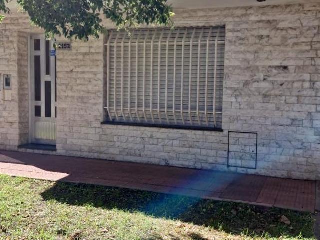 Casa en Alquiler, Alberdi