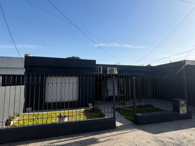 Casa en alquiler Almafuerte 709