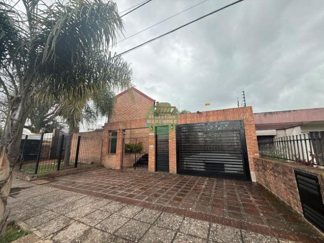 Casa en alquiler Alto Verde 3 Dormitorios Complejo Cerrado