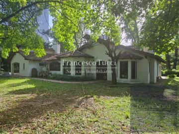 Casa en alquiler anual y temporal 4 ambientes con pileta La Tradici?n