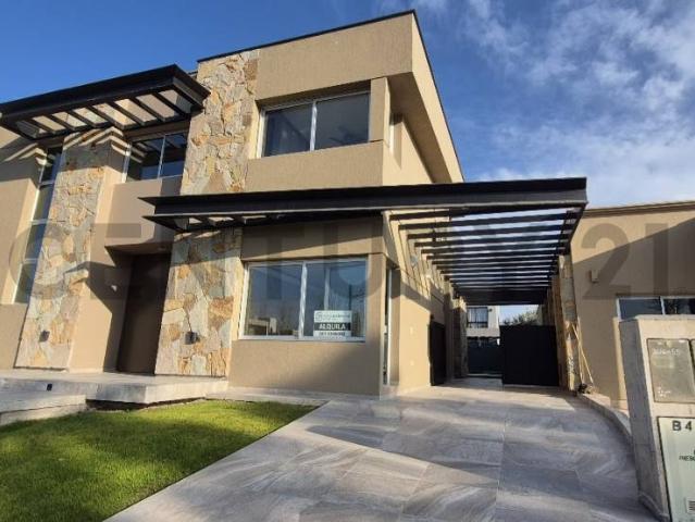 CASA EN ALQUILER BARRIO CIRO DE VIEYTES, MAIPÚ, MENDOZA
