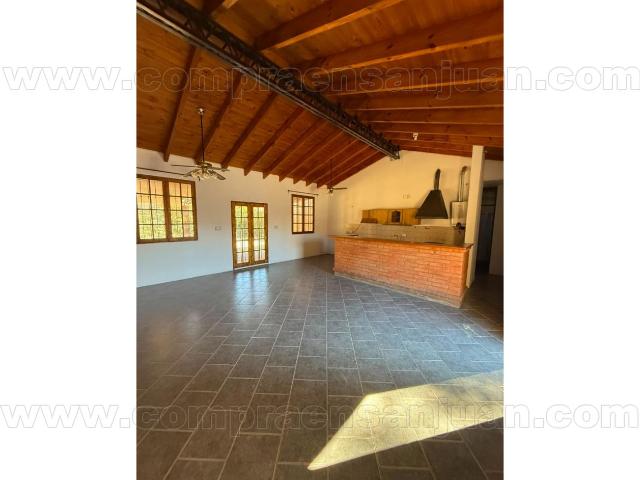 Casa En Alquiler Barrio Cooperarq 4 2 Dormitorios 2 Baños. Rivadavia