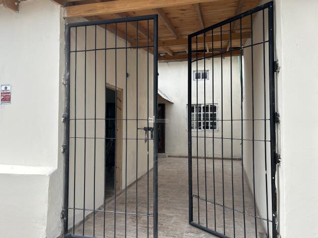 Casa en alquiler c/ cochera en Belén de Escobar