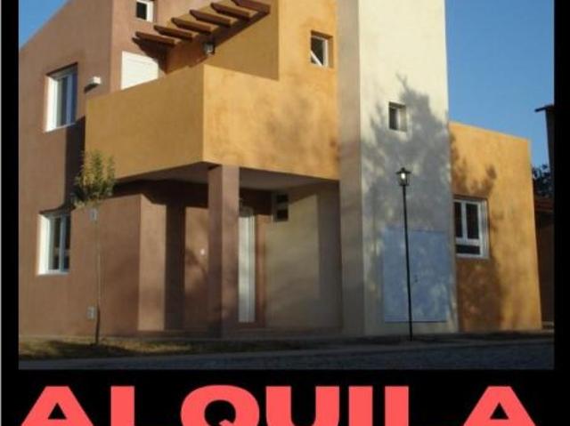 Casa en Alquiler Capital San Juan