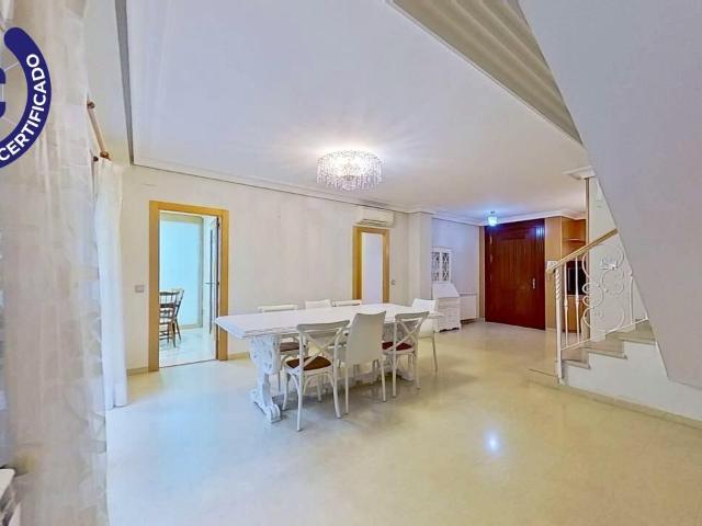 Casa en alquiler, Chiva, Valencia/València