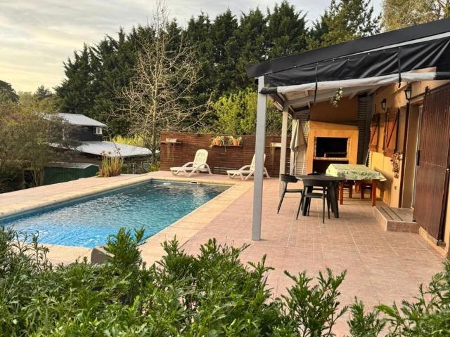Casa en Alquiler Con Pileta y Parque 24 meses