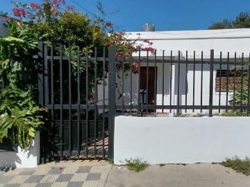 CASA EN ALQUILER DE DOS DORMITORIOS EN B NUEVA ITALIA