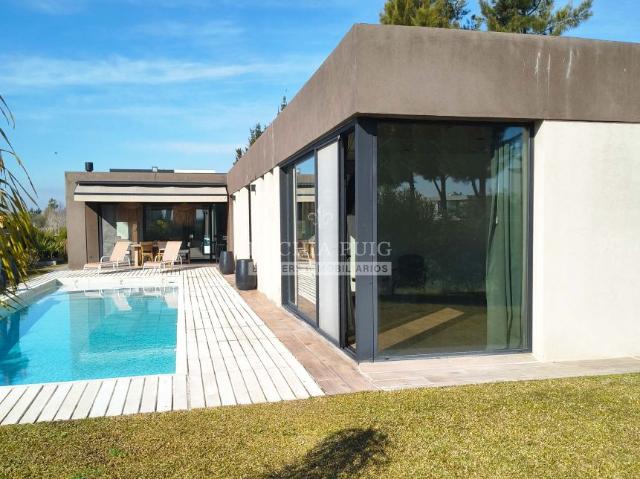 Casa en alquiler El Canal 3 ambientes