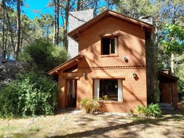 Casa en alquiler en Mar de las Pampas