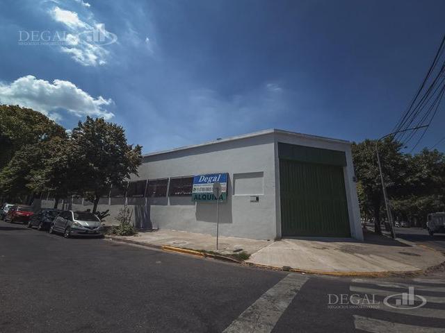 Casa en alquiler en Mataderos