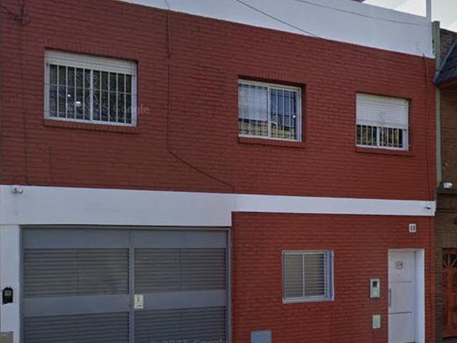 Casa en alquiler en Mataderos