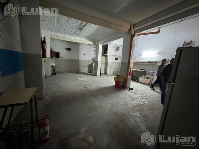 Casa en alquiler en Mataderos