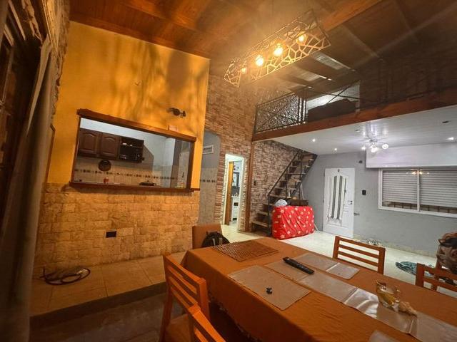 Casa en alquiler en Melchor Romero