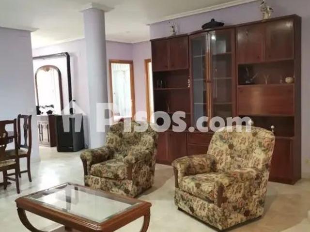 Casa en alquiler en Mezquita A
