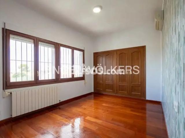 Casa en alquiler en Montesol