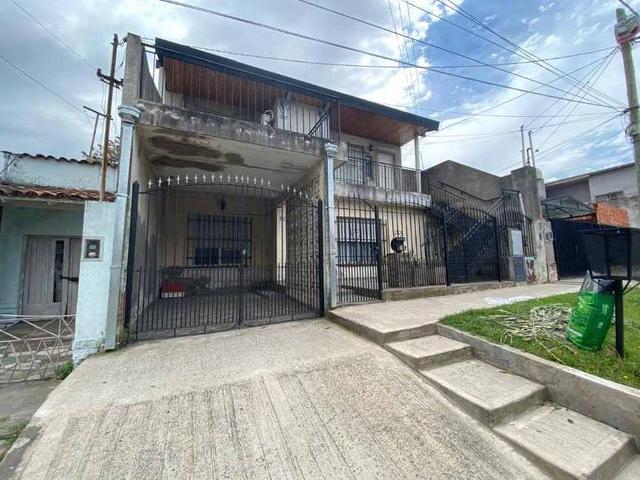 Casa en alquiler en Morón