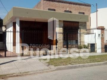 Casa en alquiler en Moreno
