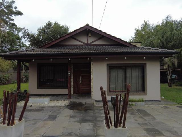 Casa en alquiler en Moreno