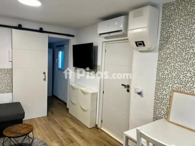 Casa en alquiler en Núcleo Urbano