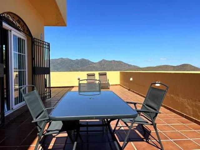 Casa en Alquiler en Ojén