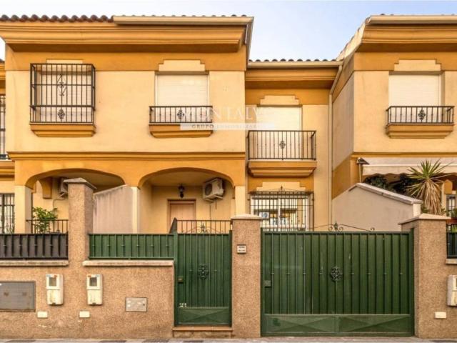 Casa en Alquiler en Atarfe