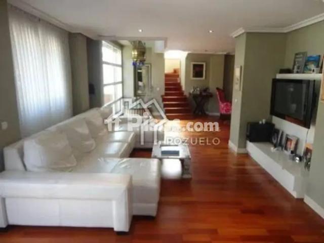 Casa en alquiler en Avenida de las Bellas Artes