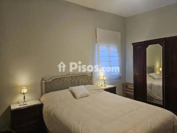 Casa en alquiler en Avenida Fuenterrabía