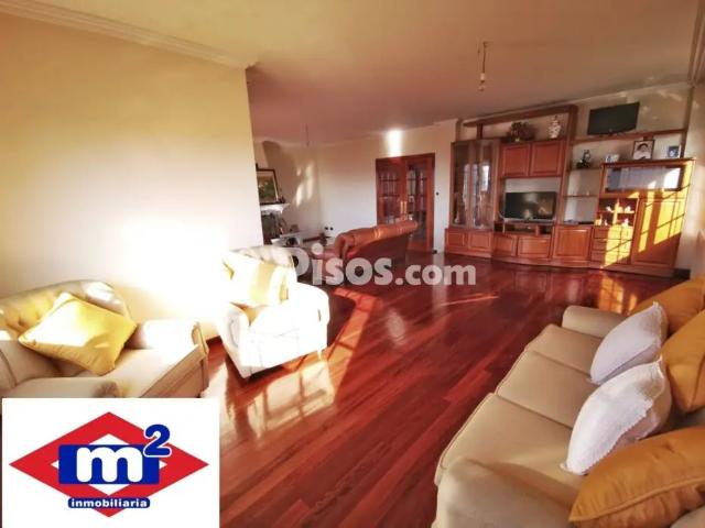 Casa en alquiler en Avenida Puxeiros