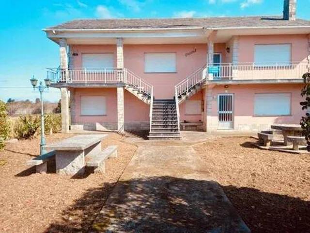 Casa en Alquiler en A Capela