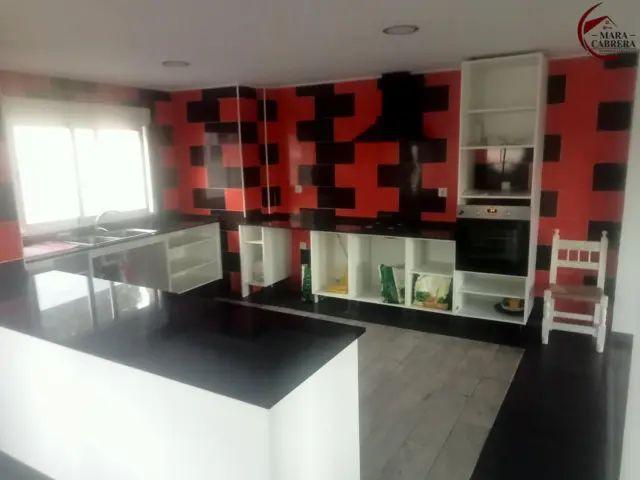 Casa en alquiler en Ador