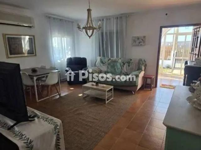 Casa en alquiler en Almayate