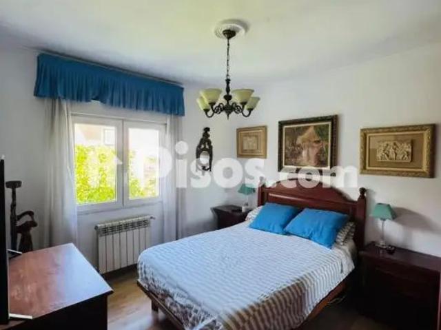 Casa en alquiler en Arce