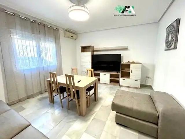 Casa en alquiler en Baeza