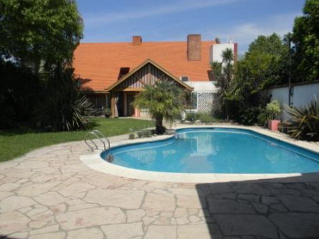 Casa en alquiler en Banfield