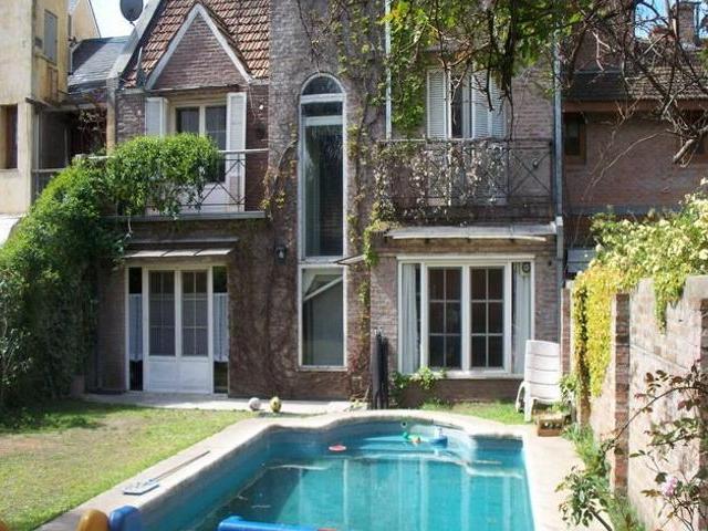 Casa en alquiler en Beccar