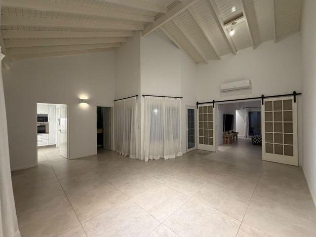 Casa en alquiler en Beccar