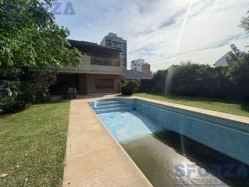 Casa en alquiler en Bella Vista